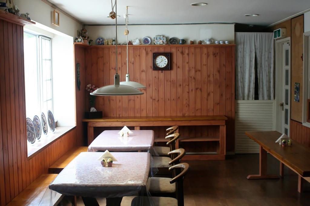 Julian'S English Homestay And Pension Fujimi Esterno foto